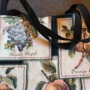 Crafted bag with Velcro top